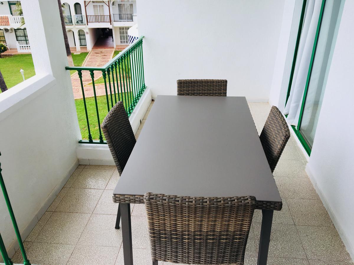 Apartamentos Habitat Altamar 阿尔考斯布里 外观 照片